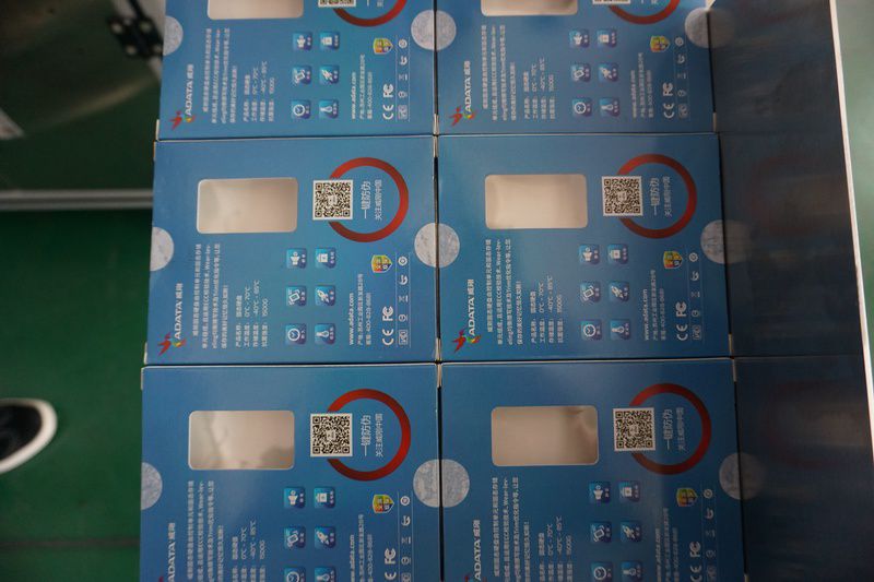 BK-606F   定制全自动双转角贴标机